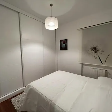 Precioso A Estrenar En Bilbao. * ビルバオ